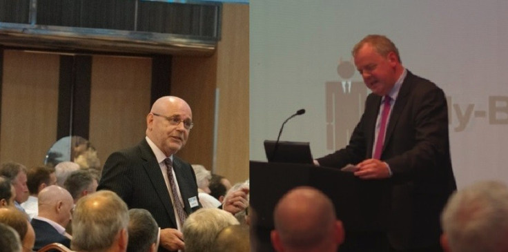 Bully-Banks' chairman Jeremy Roe and Conservative MP Guto Bebb at the latest Bully-Banks' Conference (Photos: Bully-Banks)