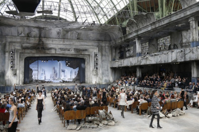 Models present creations by German designer Karl Lagerfeld Models present creations by German designer Karl Lagerfeld