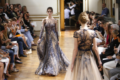 For me its like a dream for a young woman so there is a lot of luxury touches on the dresses, satin, lace, chiffon, shiny fabrics and glittering embroidery, some sequins and crystals, Murad said of his collection.