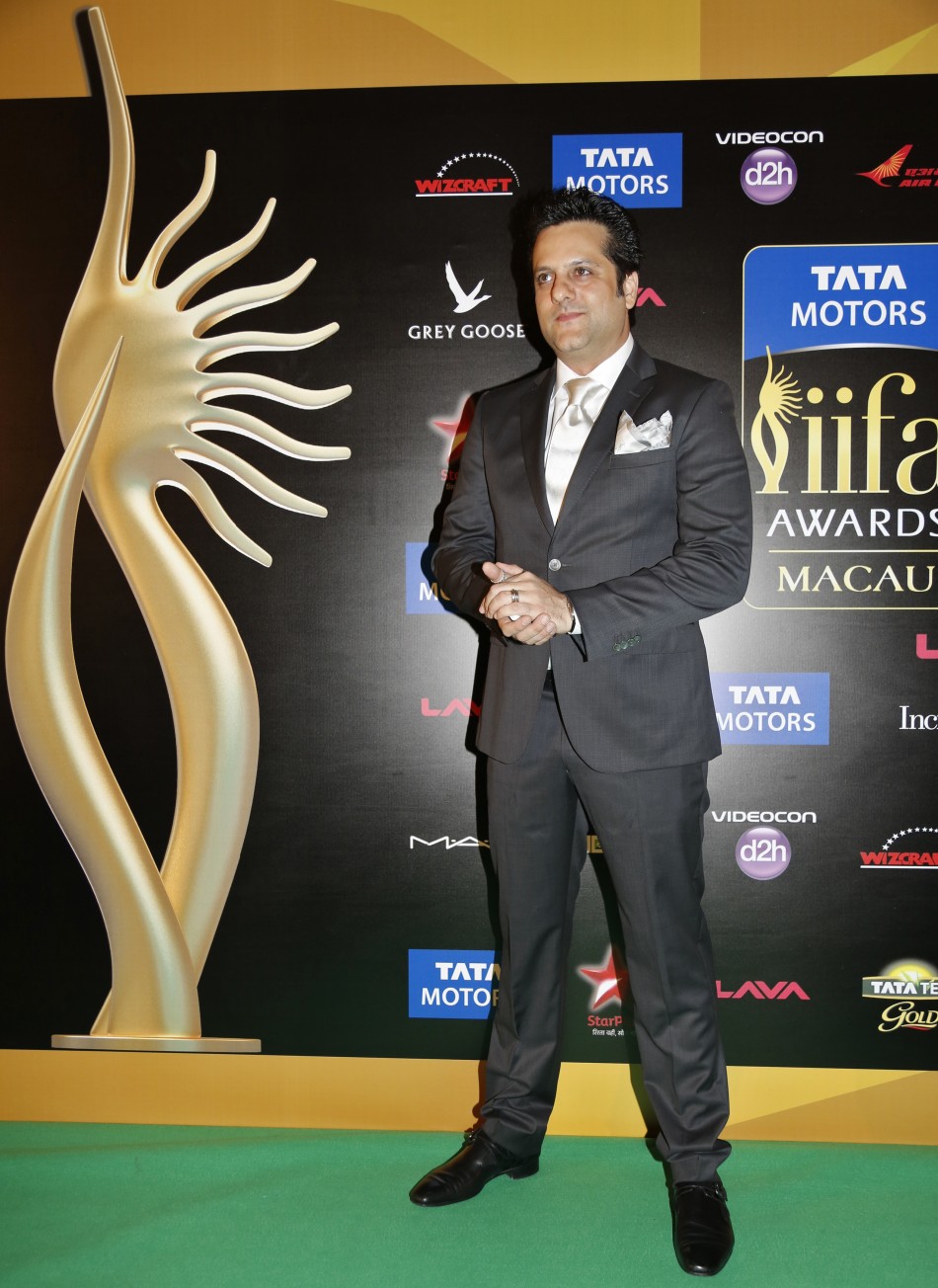 IIFA Awards 2013 Bollywood Celebrities on Green Carpet
