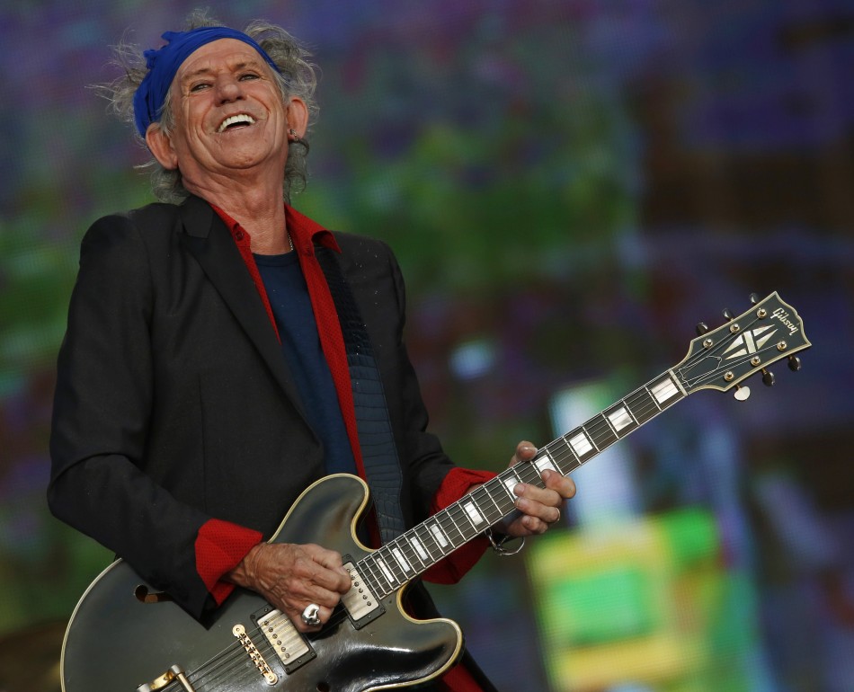 Keith Richards of the Rolling Stones performs