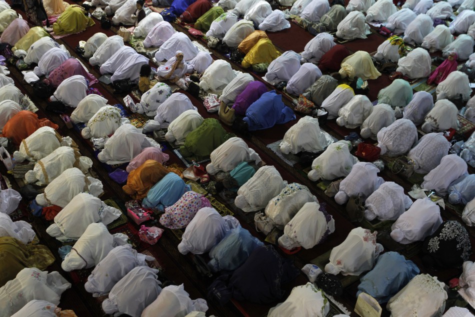 Ramadan 2013 First Day of Holy Month for Muslims