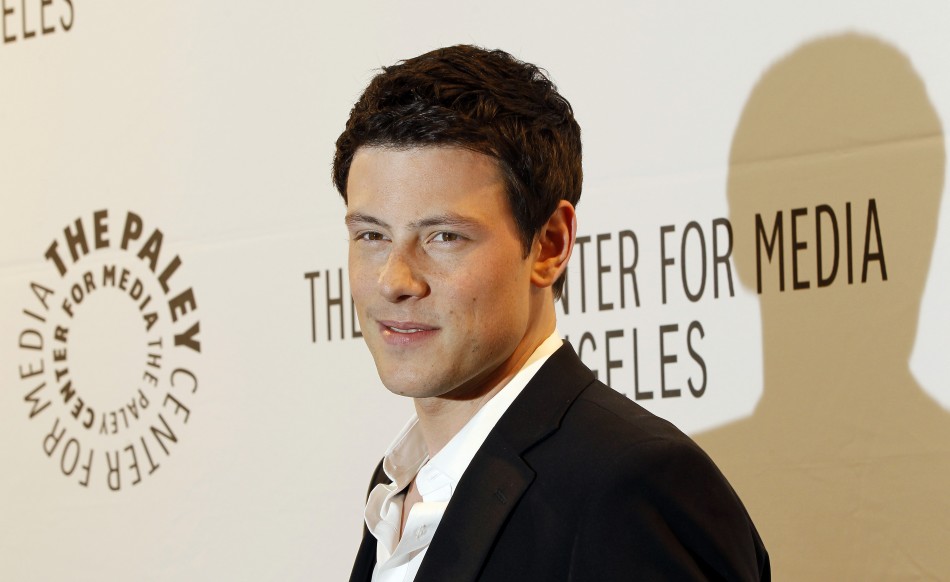 Cory Monteith Dead Celebrities React To Glee Stars Death On Twitter