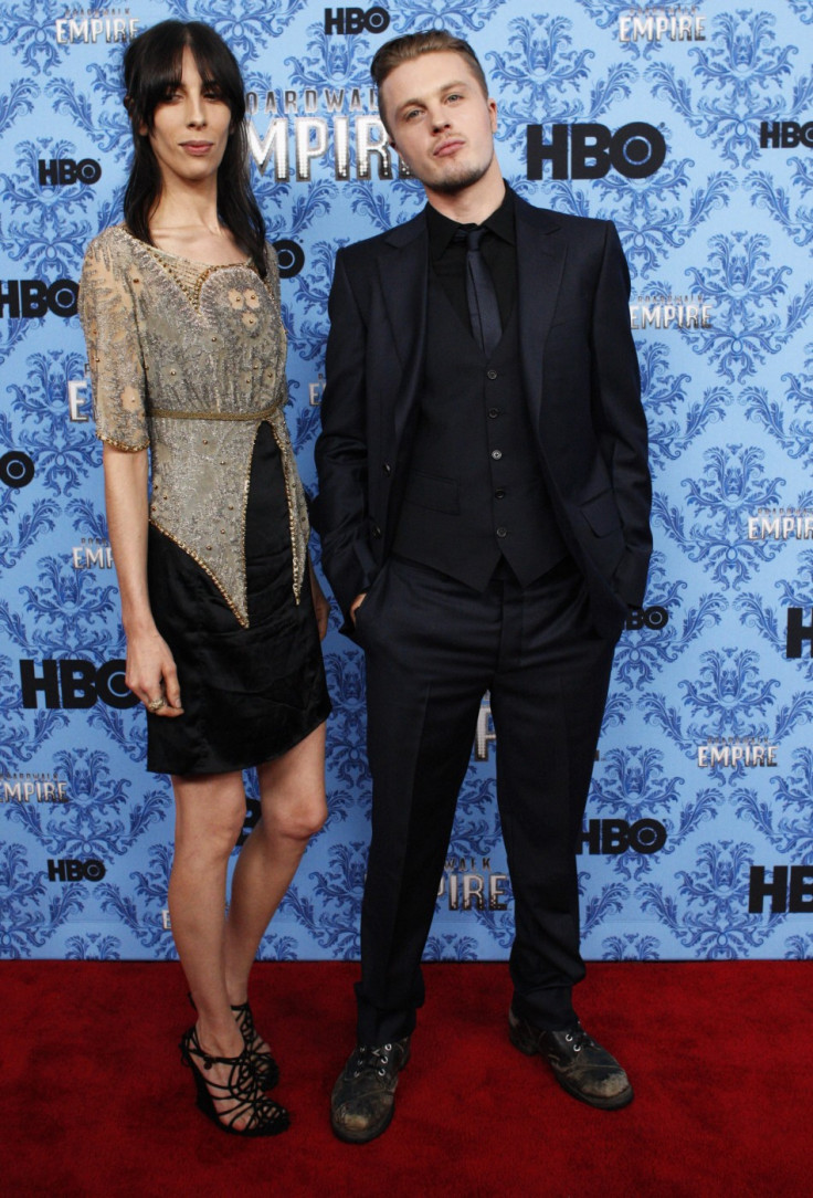 Michael Pitt (R) poses next to his girlfriend, model Jamie Bocher