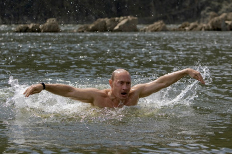 Putin swimming
