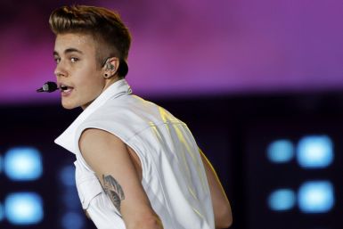 Canadian singer Justin Bieber is at the centre of a spit storm.