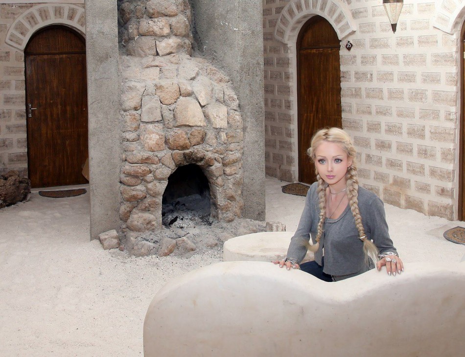 Living Barbie Doll Valeria Lukyanova Featured in a Documentary Film My Life Online Space Barbie