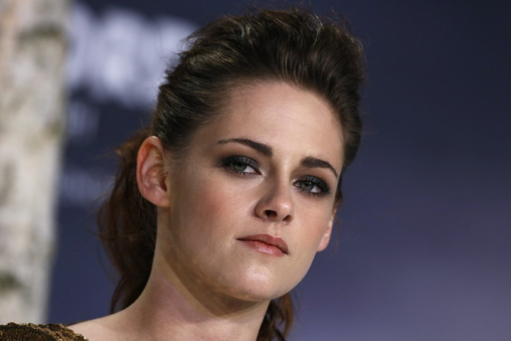 Kristen Stewart Swears At Paparazzo When Asked About Robert Pattinson/Reuters