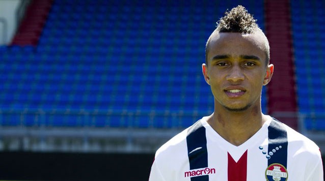 Arsenal and United Chase Teen Dutch Attacker Report