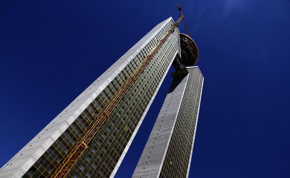 Spain: Europe's Tallest Residential Skyscraper InTempo Built Without ...