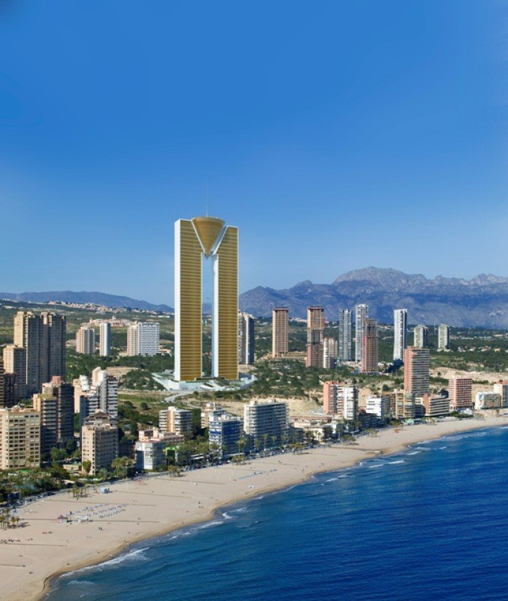 This is how Benidorm's skyline and InTempo would look after the building's construction will be finished in December this year. What will be done for elevators, still remain unanswered. (Photo: Kono Group)
