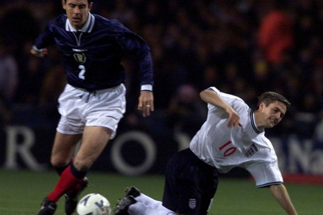 Michael Owen (R)