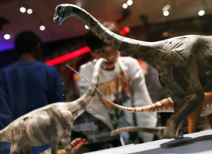 Sauropod dinosaurs not as flexible as in Jurassic Park, claims study