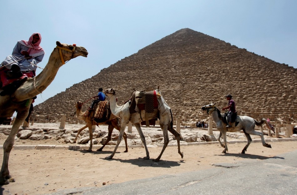 Morsi Clashes Threaten Egypt's Tourism Industry | IBTimes UK