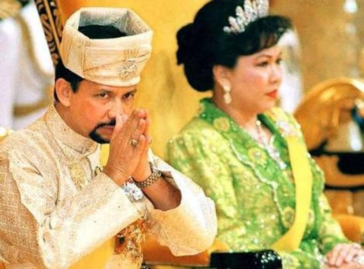 Sultan of Brunei with wife, Mariam Aziz