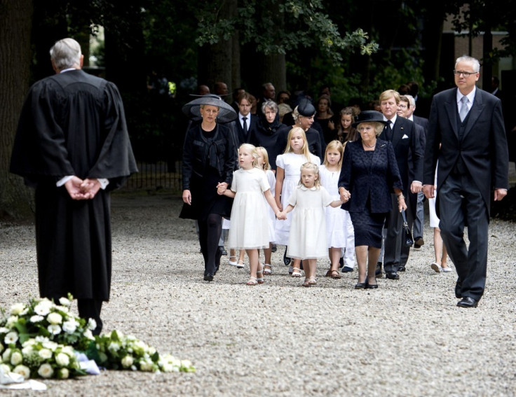 Netherlands' Princess Mabel (2nd L-2nd R), accompanied by her daughters Luana and Zaria and Princess Beatrix lead the Dutch royal family as they arrive for the funeral service of Beartix' son Prince Friso at the Stulpkerk church in Lage Vuursche August 16