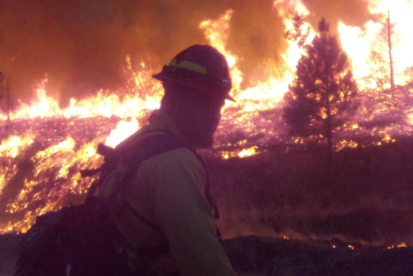 Firefighters tackle Idaho blaze