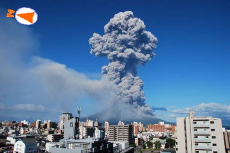 Status of Sakurajima eruption at Showa crater as seen from Higashikorimoto, Japan on 18 August, 2013. Height of the ash plume in this photo is estimated to be 3,500 m. (Photo: Kagoshima Local Meteorological Observatory)