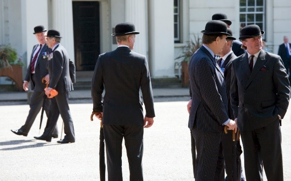Bankers received a sharp rise in bonuses (Photo: Reuters)