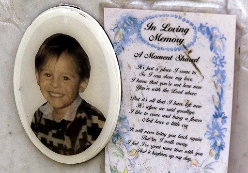 Grave of James Bulger, who was killed by Robert Thompson and Jon Venables Grave of James Bulger, who was killed by Robert Thompson and Jon Venables
