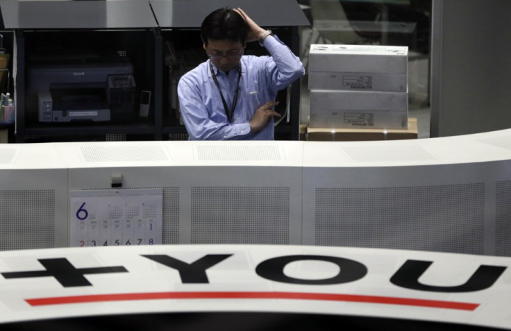 Asian markets fall on 28 August