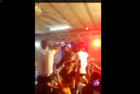 Israeli Soldiers dancing