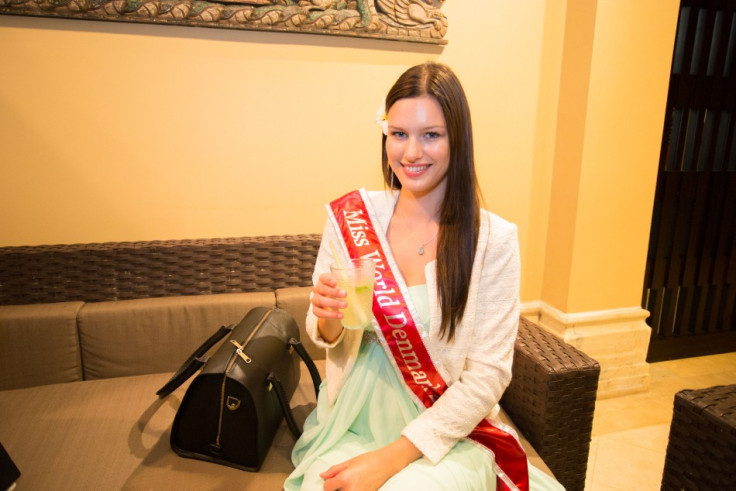 Miss Denmark 2013, Malene Riss, enjoys her welcome drink in Bali. (Photo: Miss World Indonesia 2013)