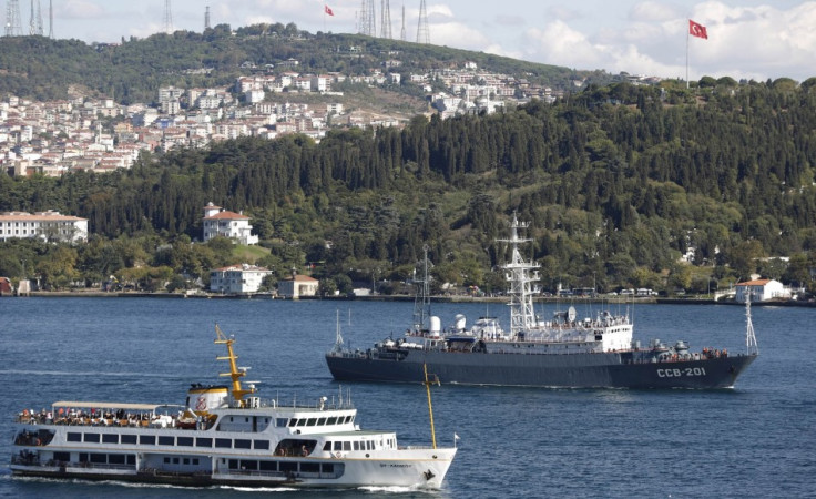 Russia moves another ship towards Syrian coast