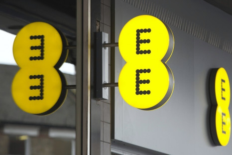 EE hits One Million 4G subscribers