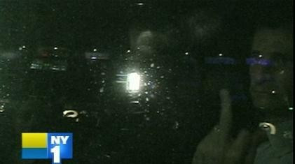 Anthony Weiner flips bird New York