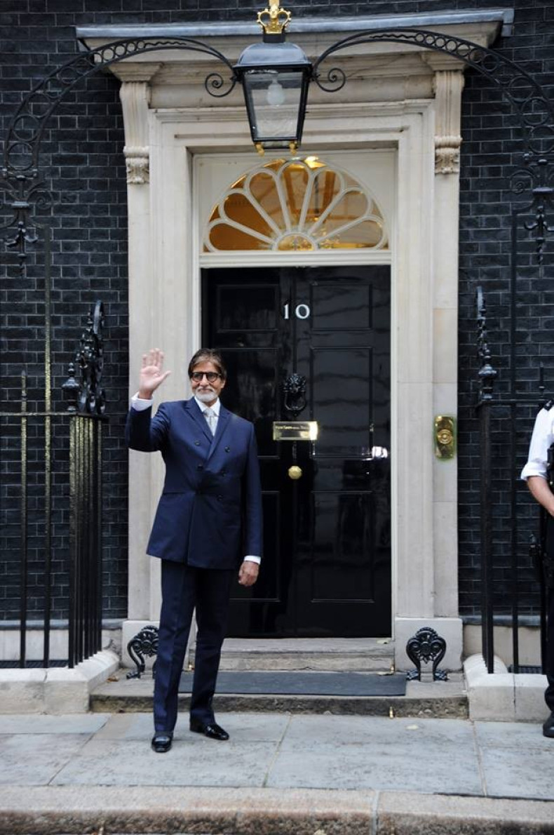 Amitabh Bachchan poses outside 10 Downing Street in London. (AmitabhBachchan/Facebook)