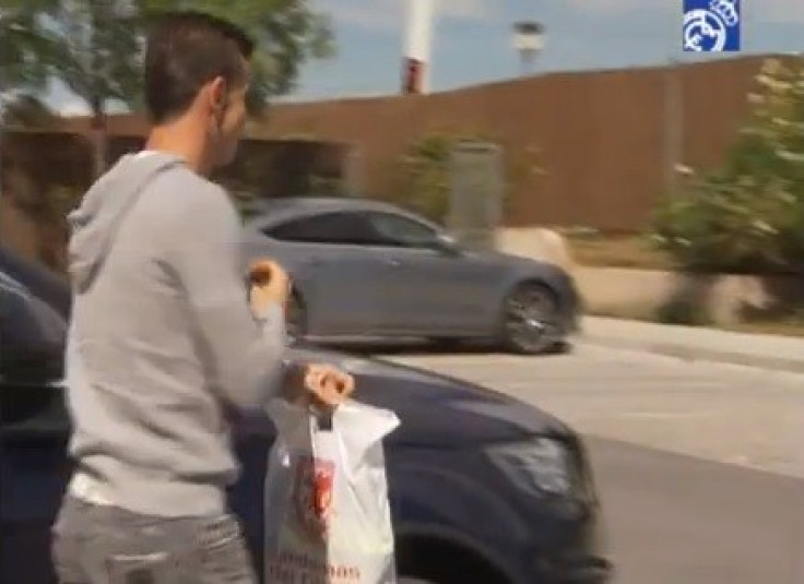 Plastic bag fails to do Bale any favours PIC: Youtube