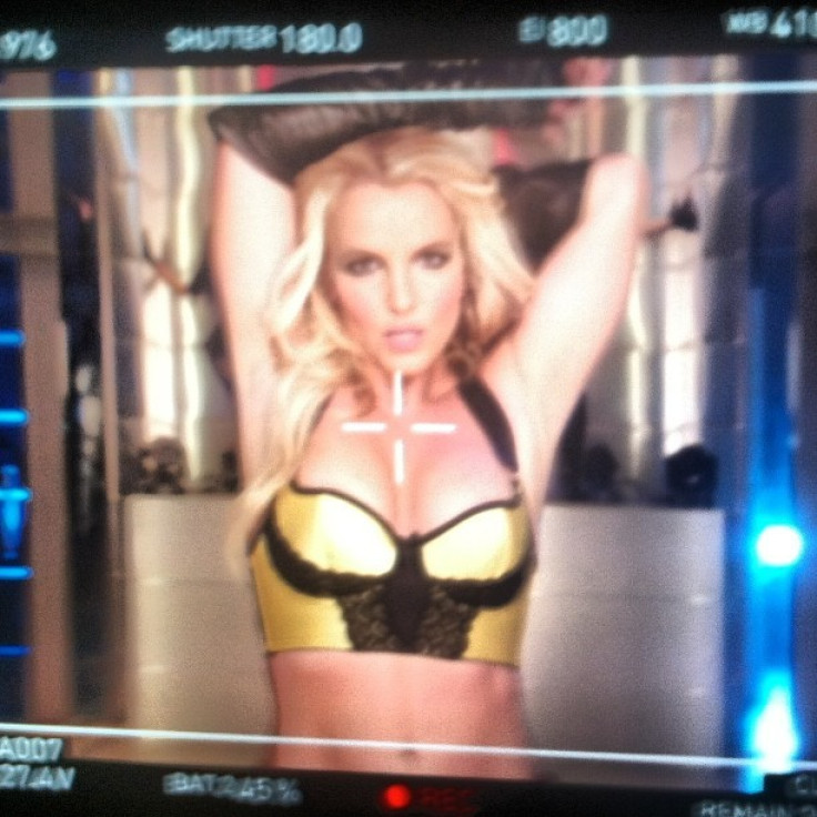 Britney Spears Expected to Make Announcement of Her Las Vegas Residency in Grand Way [PHOTOS]