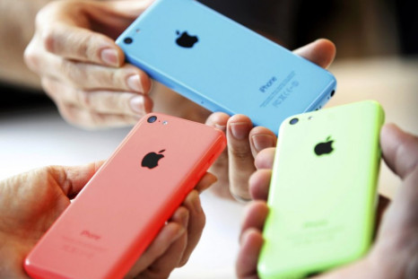 iPhone 5S, 5C: 2013 Apple iOS 7 Smartphones
