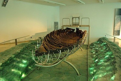 Archaeologists confirmed a 2,000 year old boat discovered in 1986 was found in what could be Dalmanutha (WikiComms) Archaeologists confirmed a 2,000 year old boat discovered in 1986 was found in what could be Dalmanutha (WikiComms)