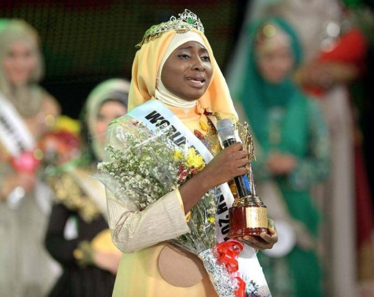 Obabiyi Aishah Ajibola of Nigeria gets emotional after winning the World Muslimah 2013 pageant, a beauty contest exclusively for Muslim women. (Photo: WorldMuslimahFoundation/Facebook)