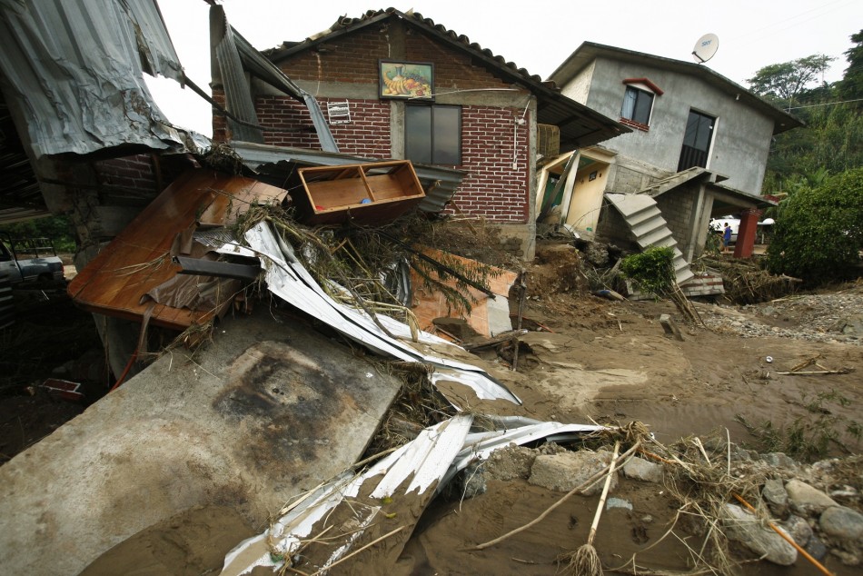 Mexico: Hurricane Manuel Death Toll To Rise As Landslide Destroys 