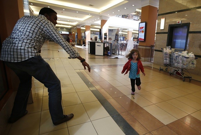 Nairobi Westgate Mall Siege: Survivors' Accounts [GRAPHIC PHOTOS]