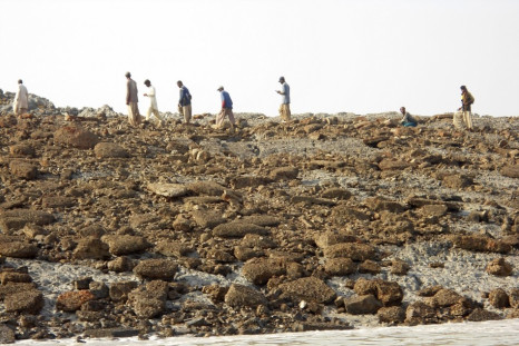 Pakistan Earthquake New Island