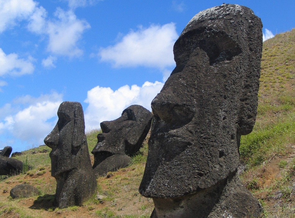 Moai Moai