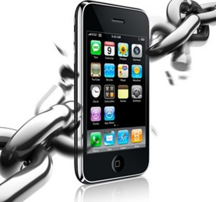 iOS 7 Jailbreak in Danger: iOS 7.1 Beta Patches Mobilebackup2 Exploit
