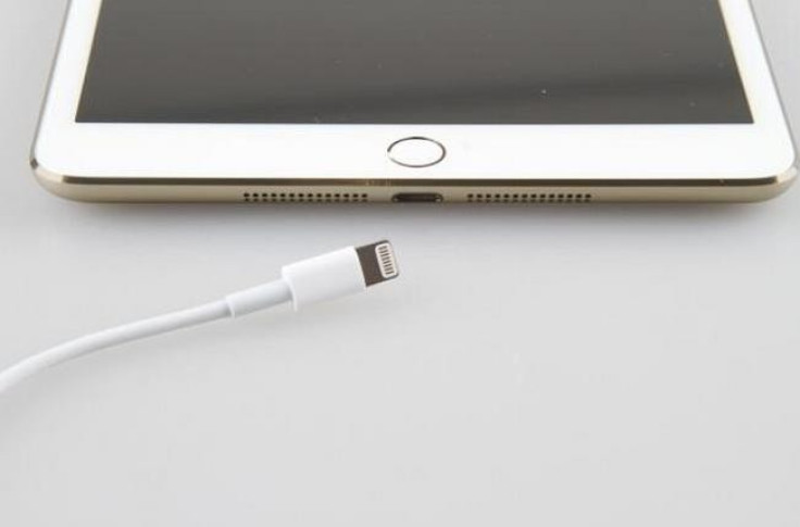 Gold iPad mini 2 with Touch ID