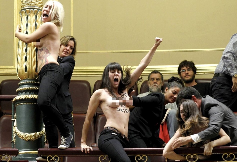 Femen Topless Spain