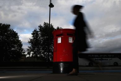 Royal Mail warns politicians of job cuts following privatisation (Photo: Reuters)