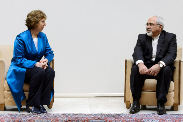 European Union foreign policy chief Catherine Ashton (L) speaks with Iranian Foreign Minister Mohammad Javad Zarif