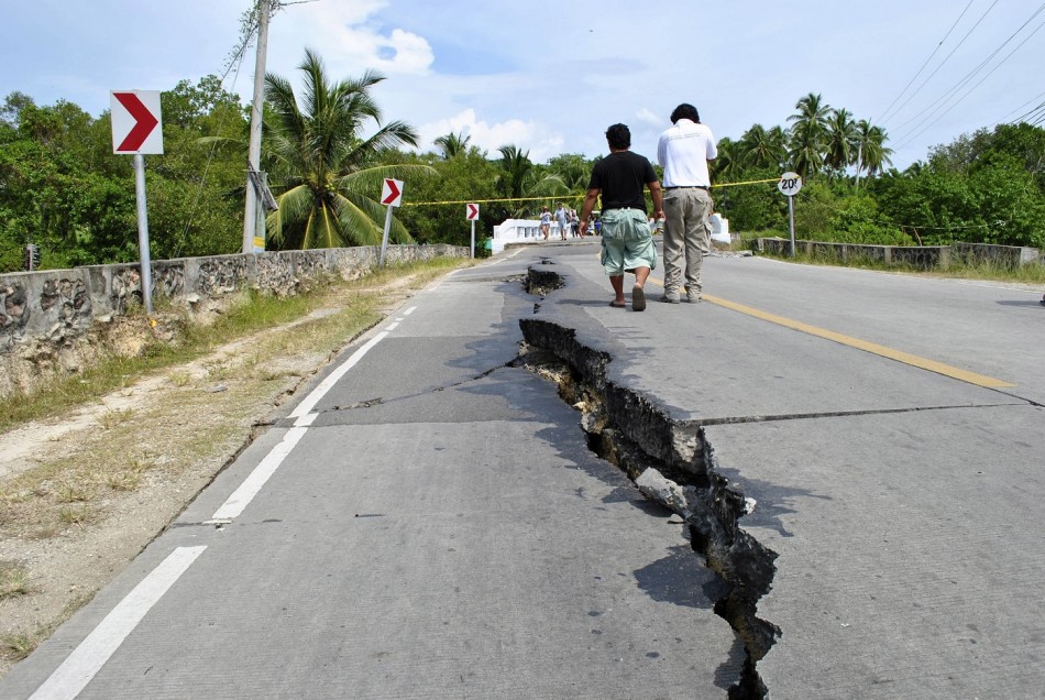 Earthquake Philippines damages