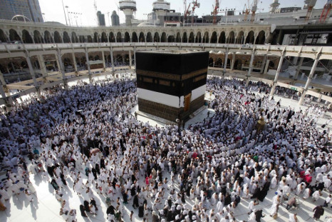 Muslim pilgrims pray at the Grand Mosque in the holy city of Mecca during Hajj 2013. (Photo: REUTERS)