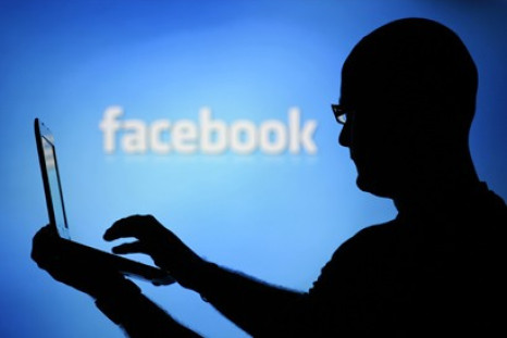 FAcebook Returns for some users following worldwide service outage