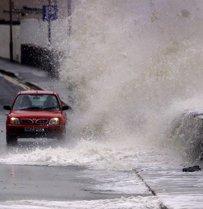 travel disruption weather