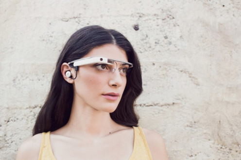Google Glass Enhanced Version Revealed with New Features [PHOTOS]